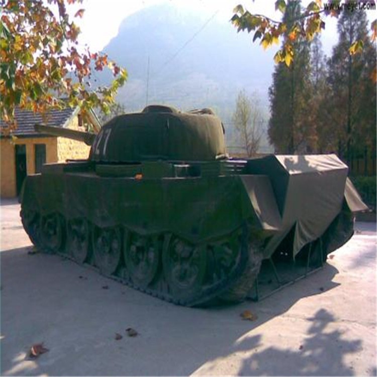 江海大型充气坦克